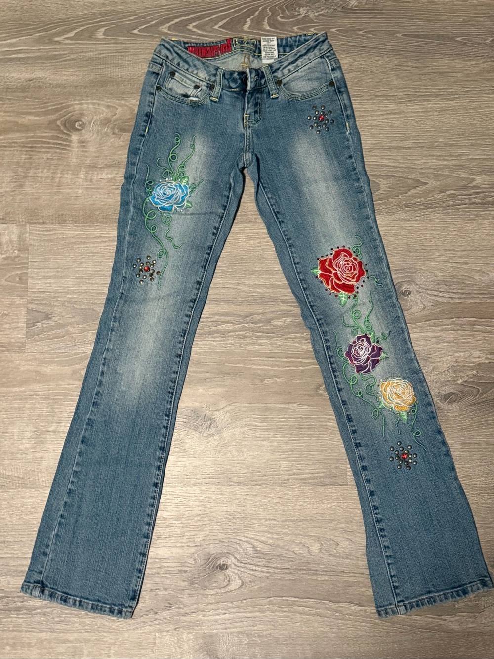 ZCO Embroidered Floral Rose Studded Rhinestone Flower Embroidery Jeans
